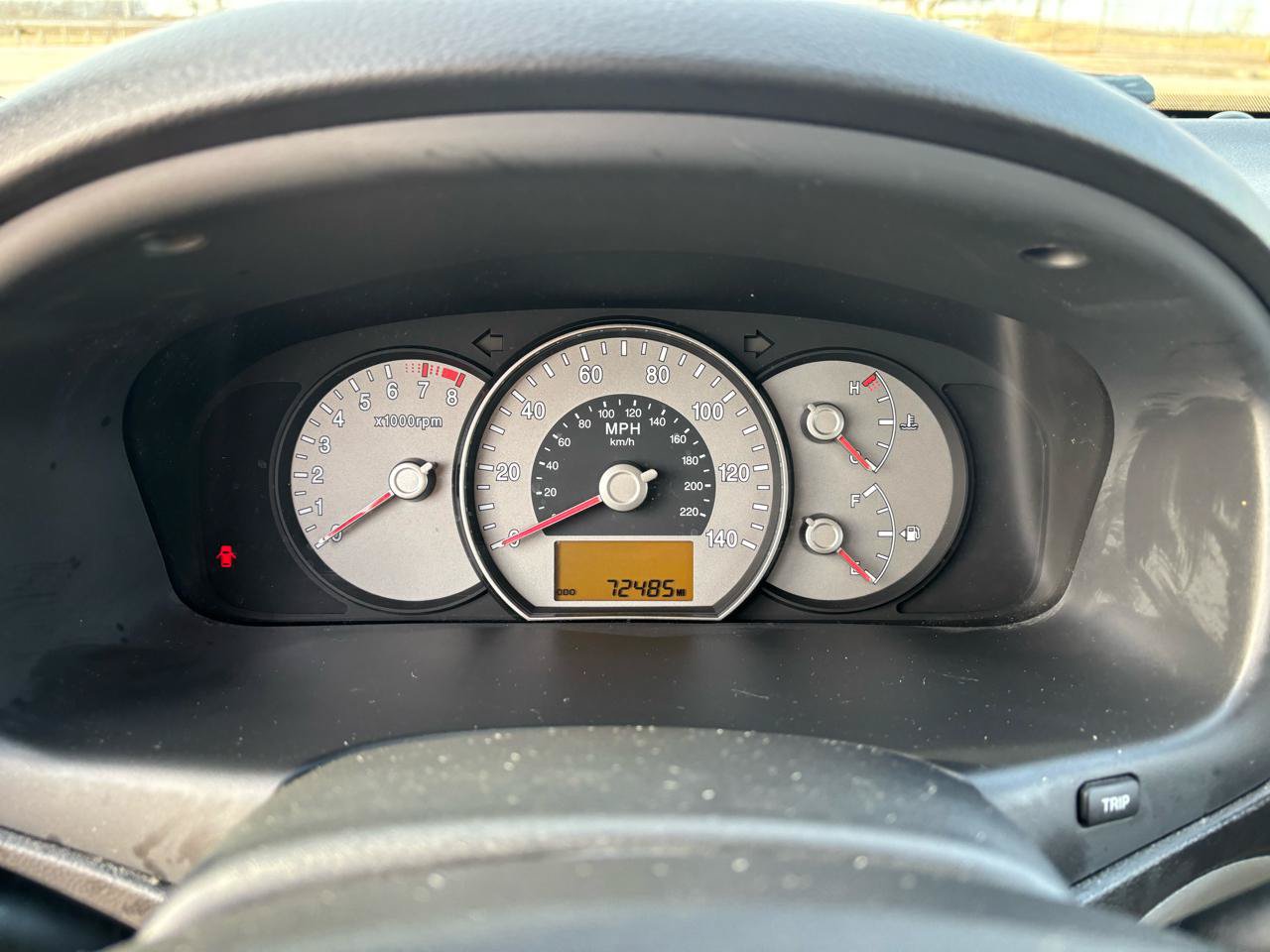 Used 2007 Kia Rondo LX FWD image 14