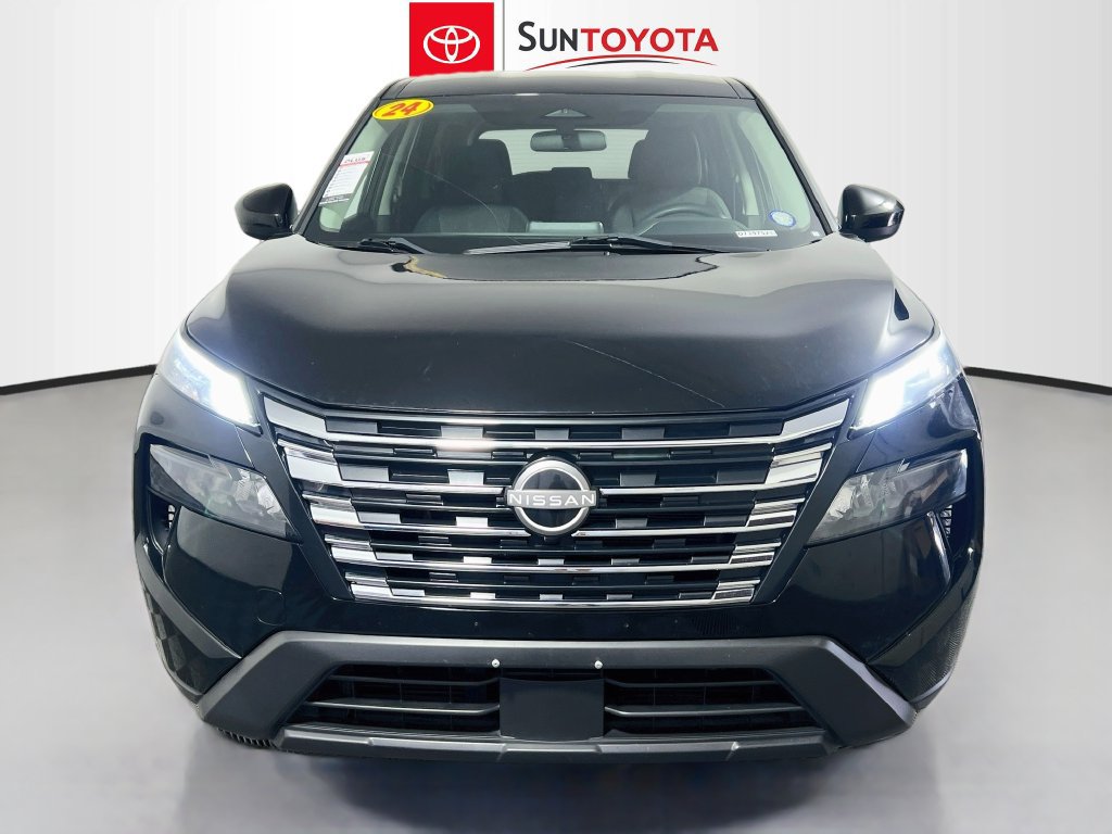 Used 2024 Nissan Rogue SV AWD/4WD image 8