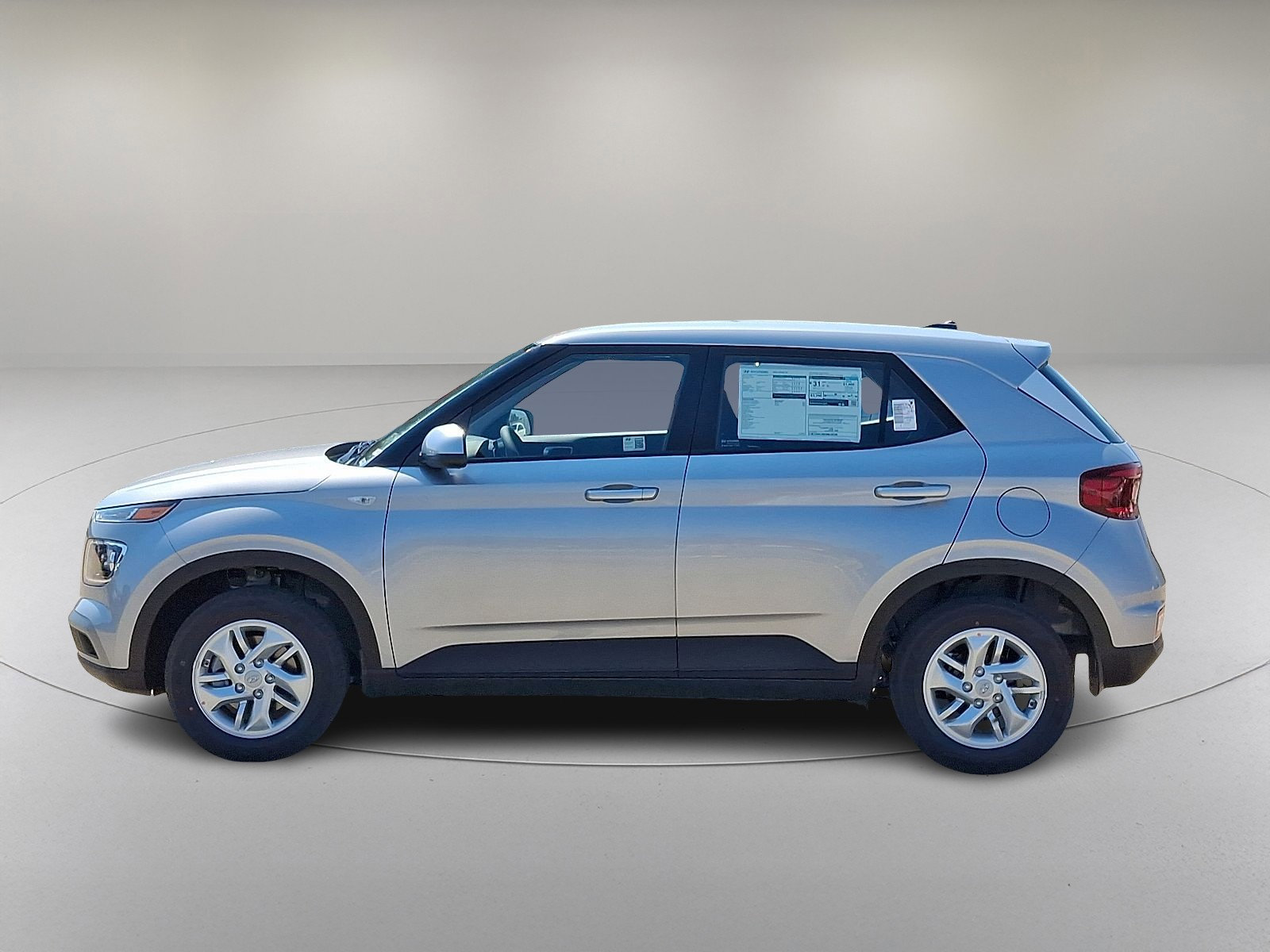 New 2025 Hyundai Venue SE image 4