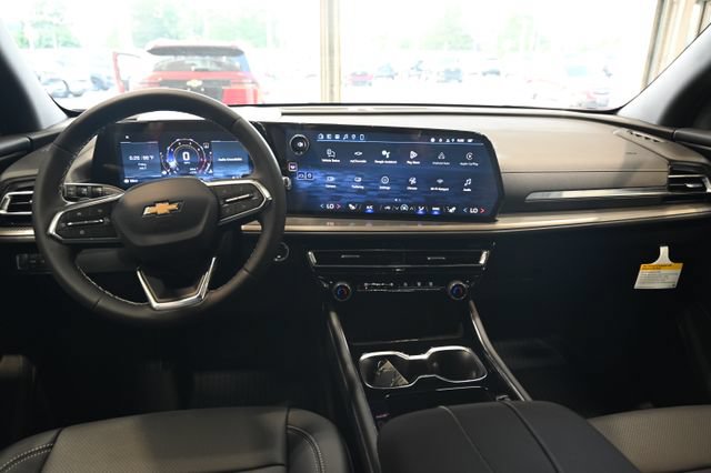 New 2026 Chevrolet Traverse LT w/ Driver Confidence Package FWD image 12