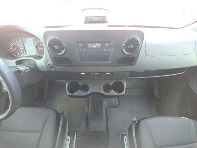 Used 2025 Mercedes-Benz Sprinter 2500 image 23