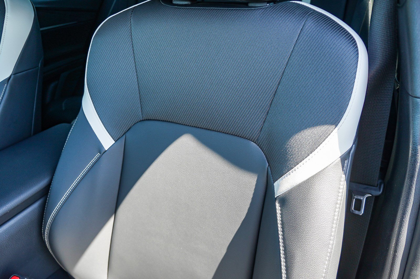 Certified 2026 Toyota Camry SE FWD image 28