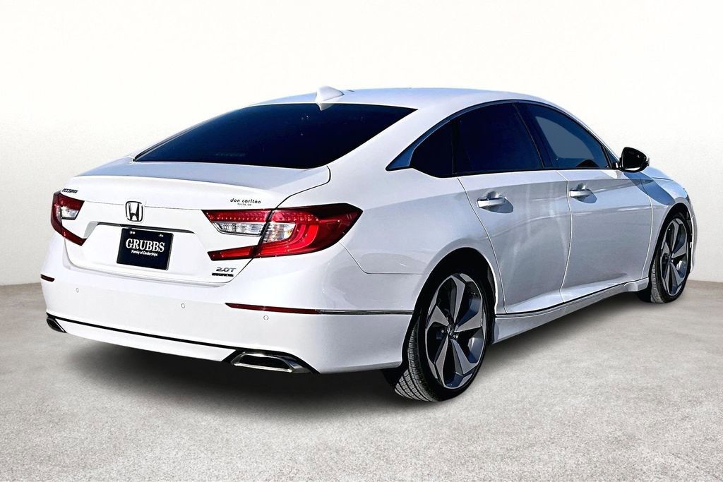 Used 2020 Honda Accord Touring image 2