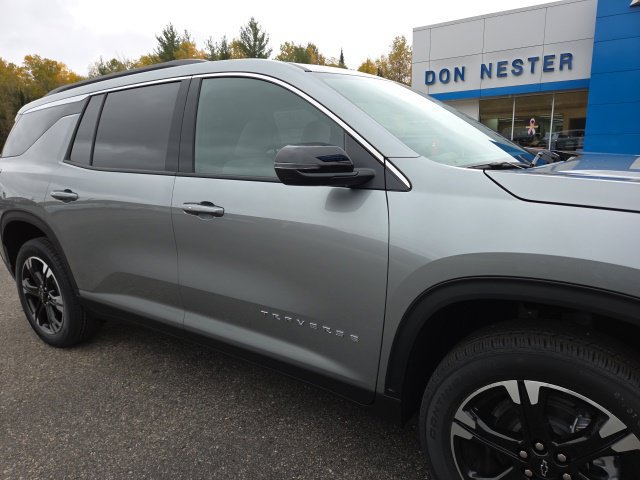 New 2027 Chevrolet Traverse LT w/ LPO, Floor Liner Package AWD/4WD image 10