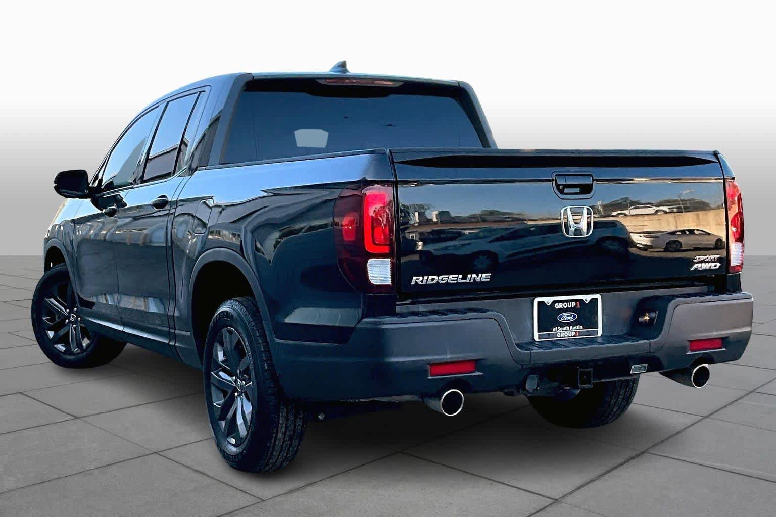 Used 2021 Honda Ridgeline Sport image 12