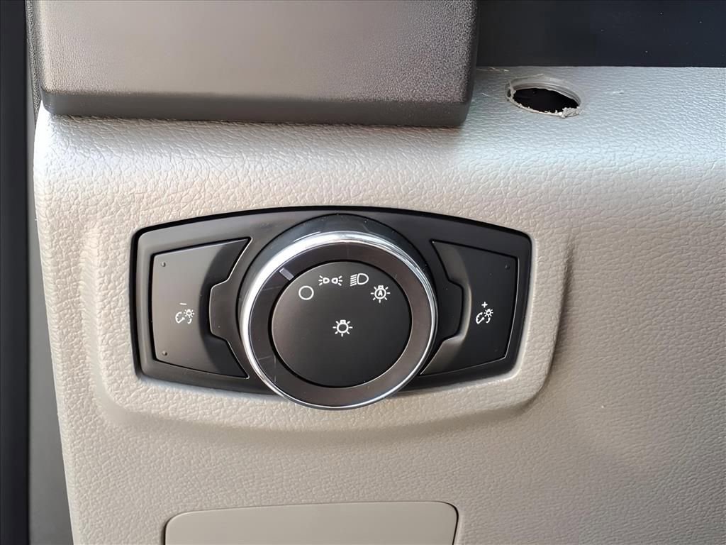 Used 2018 Ford F350 XL w/ Power Equipment Group image 18