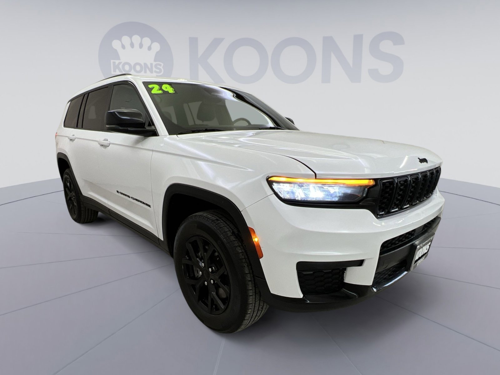 Used 2024 Jeep Grand Cherokee L Laredo image 8