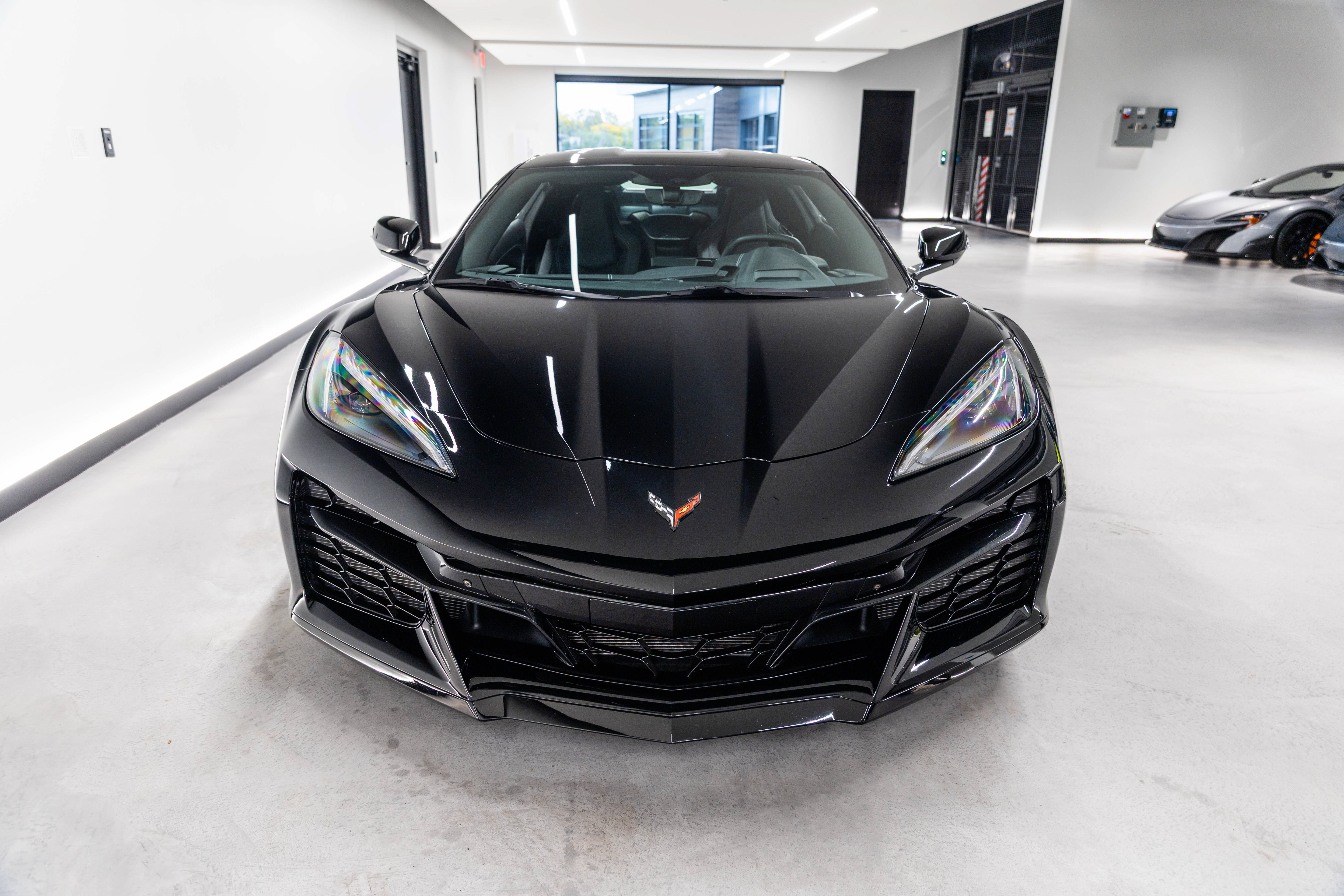 Used 2023 Chevrolet Corvette Z06 RWD image 10