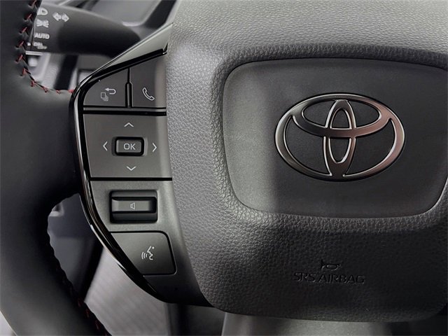 New 2025 Toyota Prius Plug-In Hybrid image 16