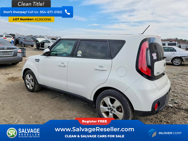 Used 2019 Kia Soul Wagon image 3