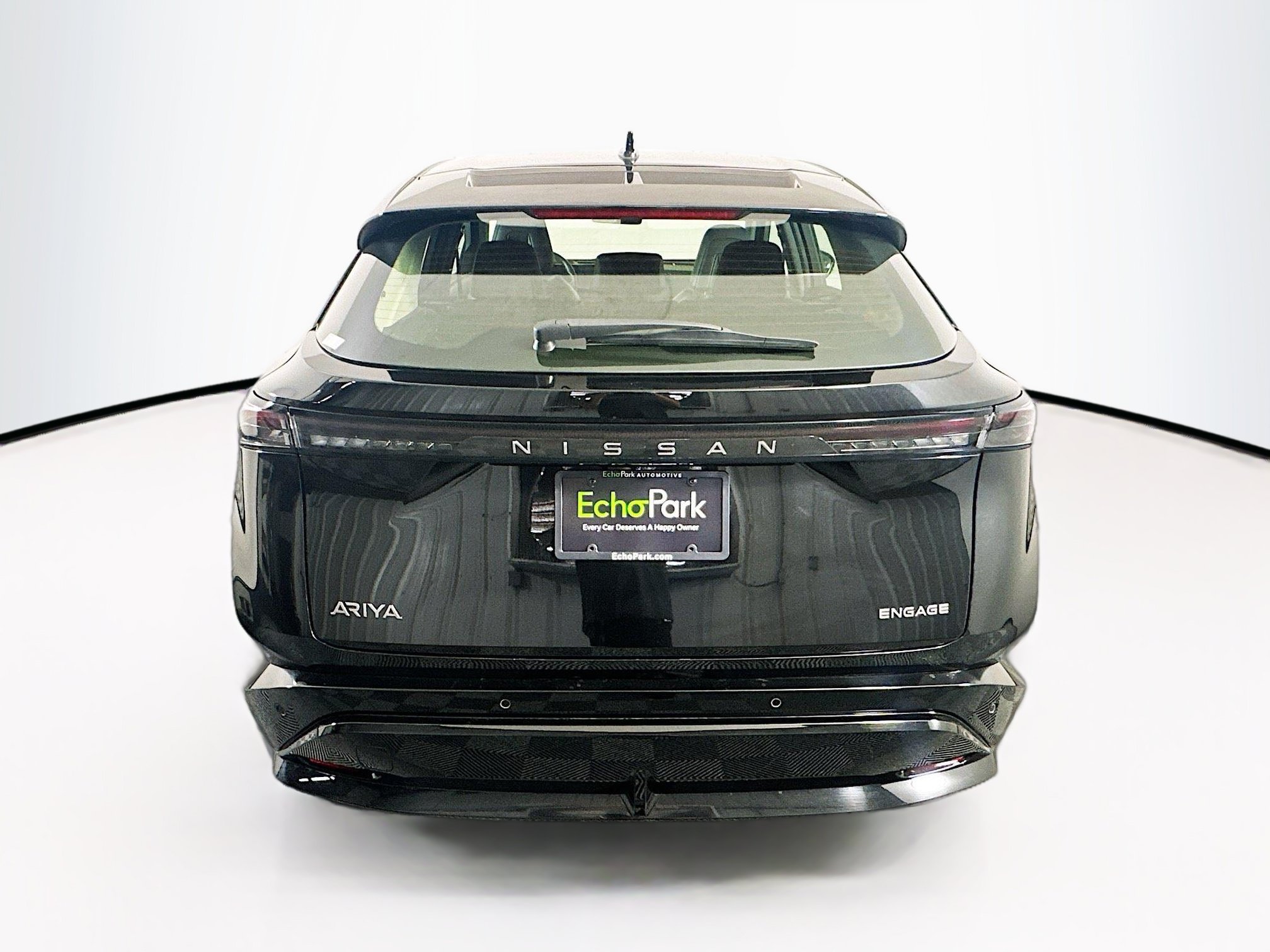Used 2023 Nissan Ariya FWD image 7