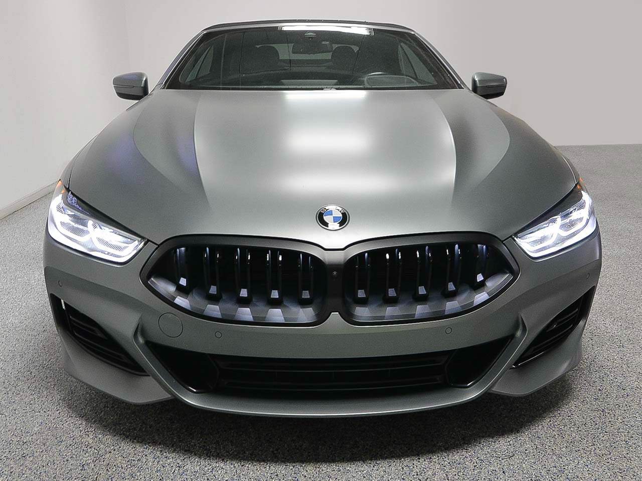 Certified 2023 BMW 840i Convertible w/ M Sport Professional Package RWD image 4