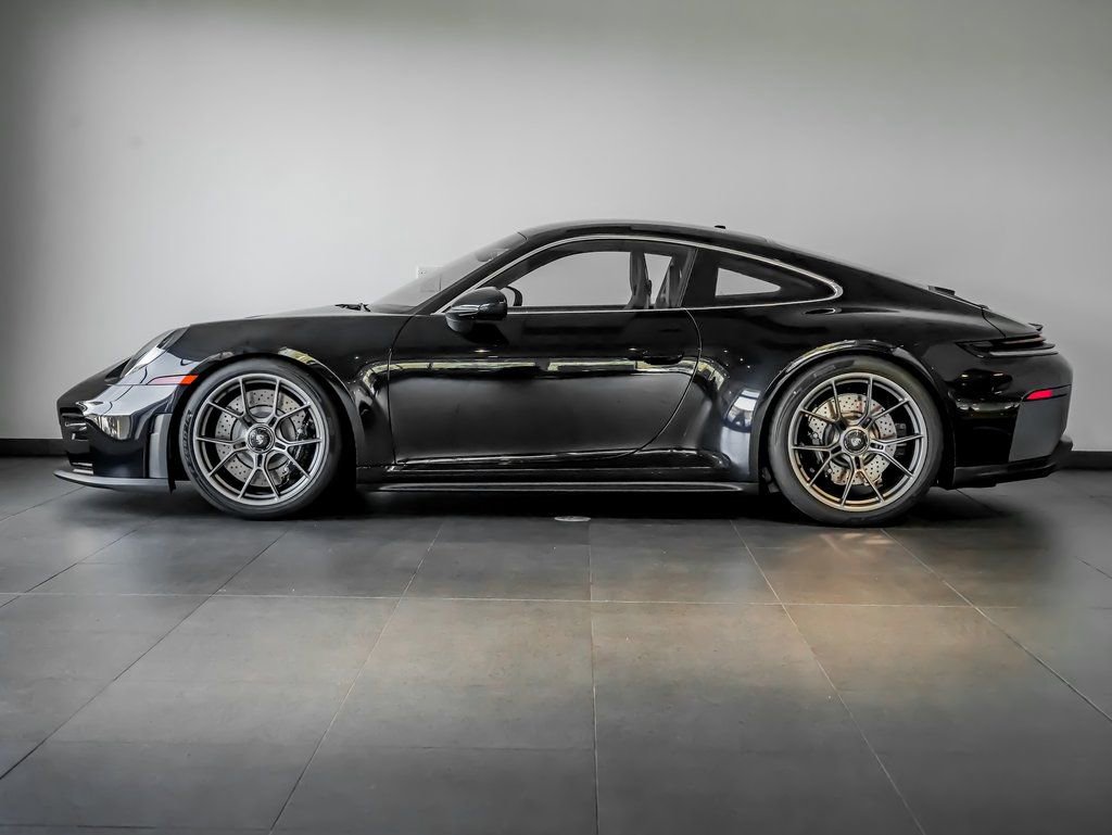 Used 2026 Porsche 911 GT3 image 2