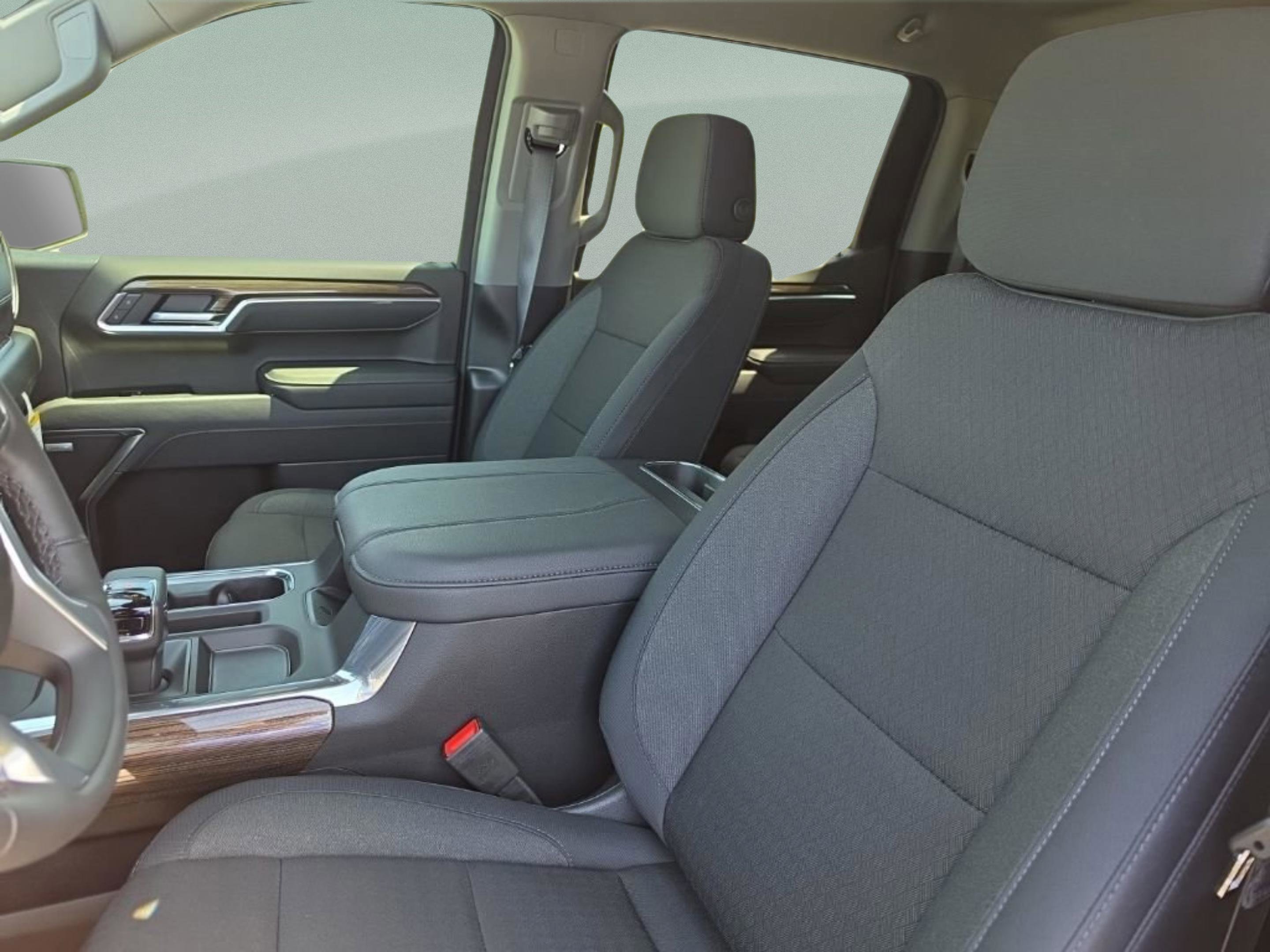 New 2026 Chevrolet Silverado 1500 RST AWD/4WD image 18