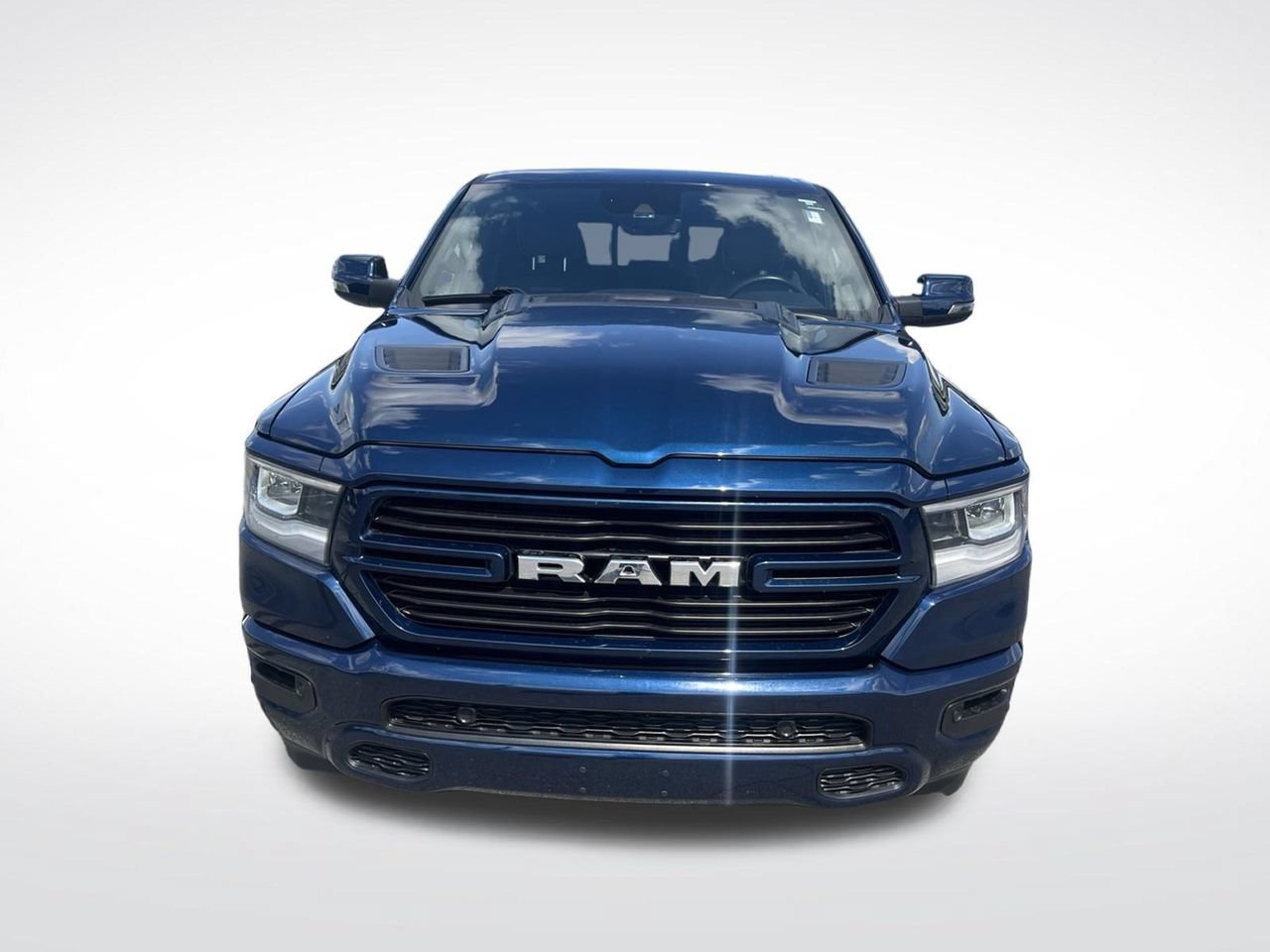 Used 2023 RAM 1500 Laramie AWD/4WD image 10