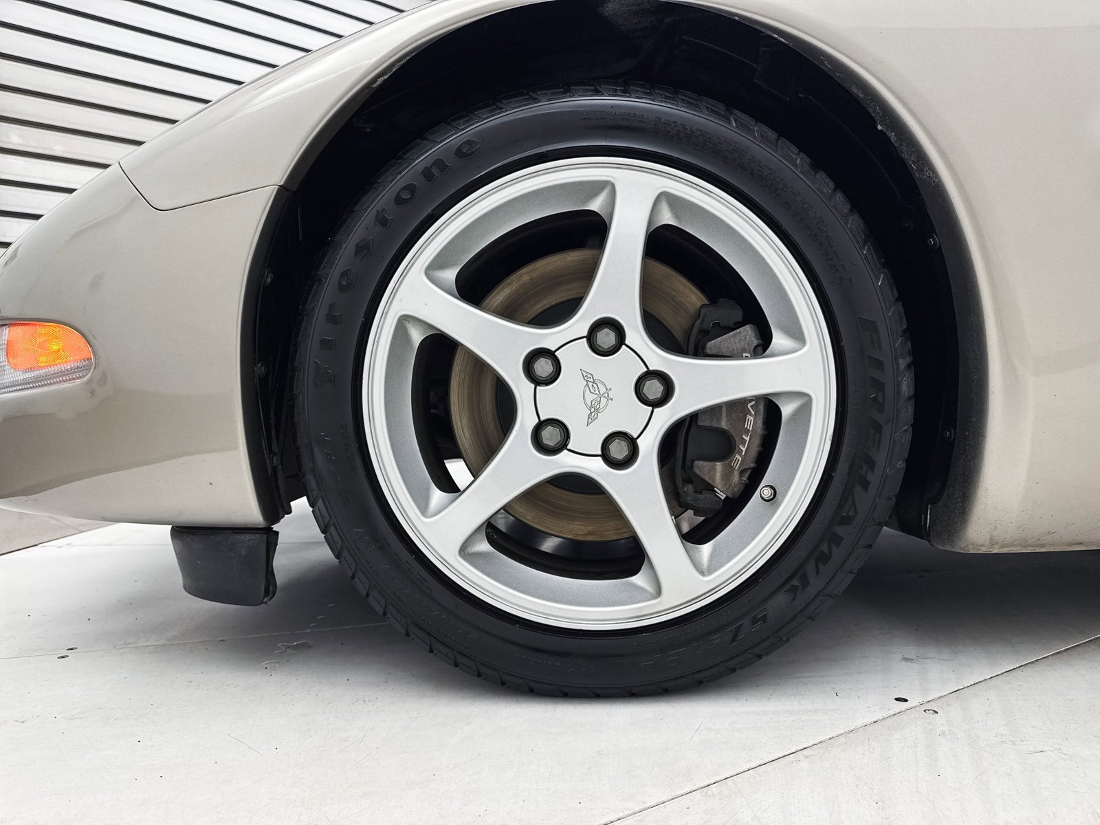 Used 2000 Chevrolet Corvette Coupe w/ Lighting Pkg image 14