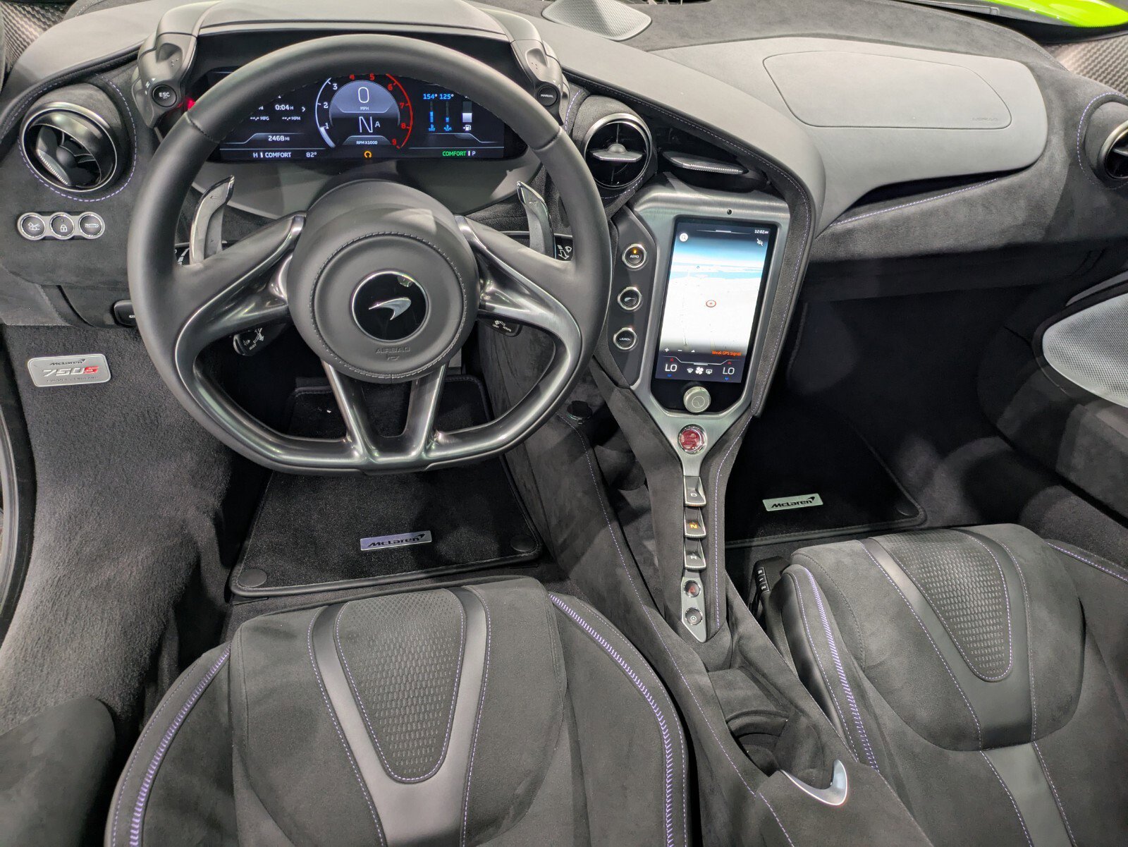 Used 2024 McLaren 750S image 9