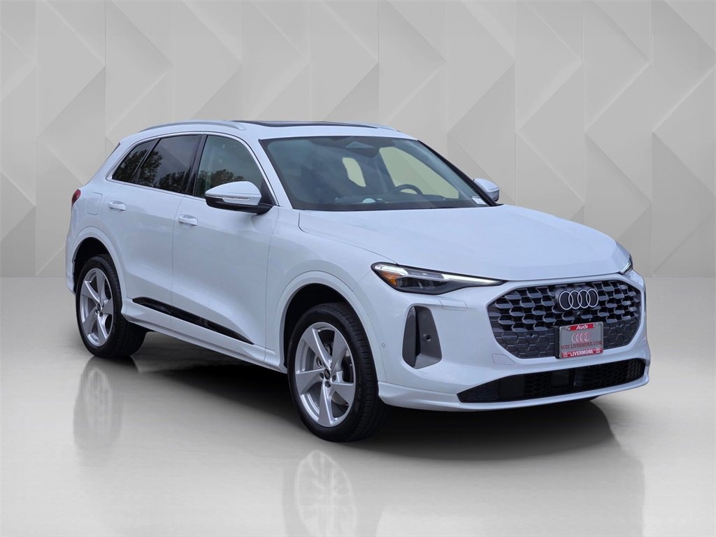 New 2025 Audi Q5 Premium Plus image 8