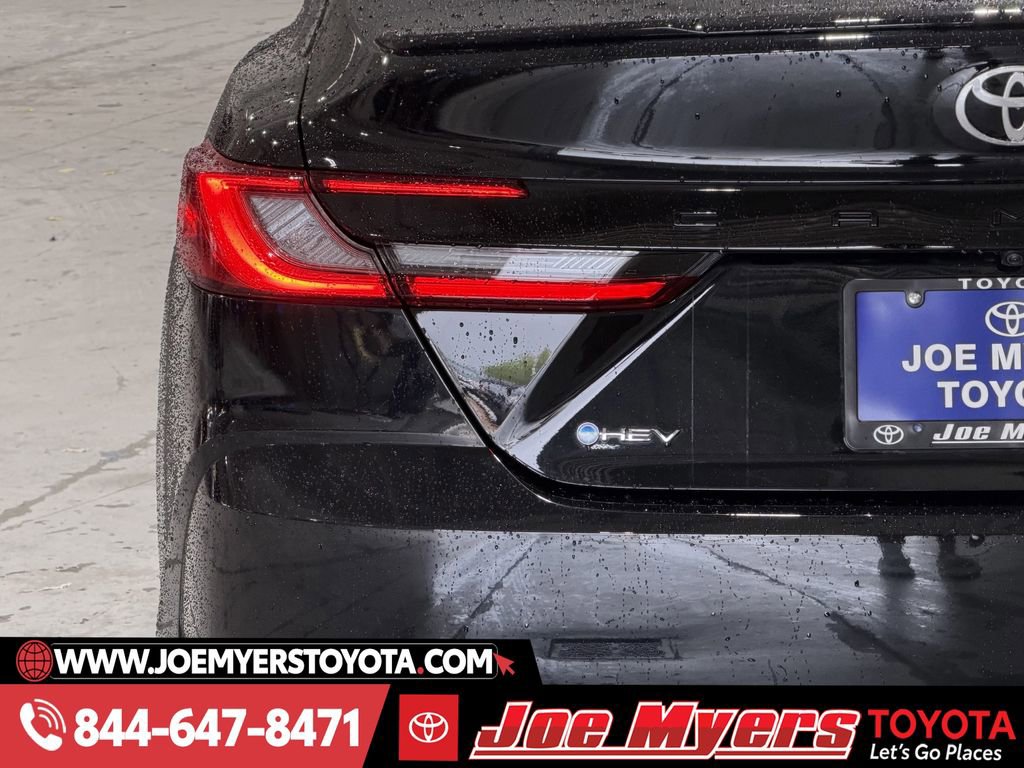 Used 2025 Toyota Camry XSE image 10