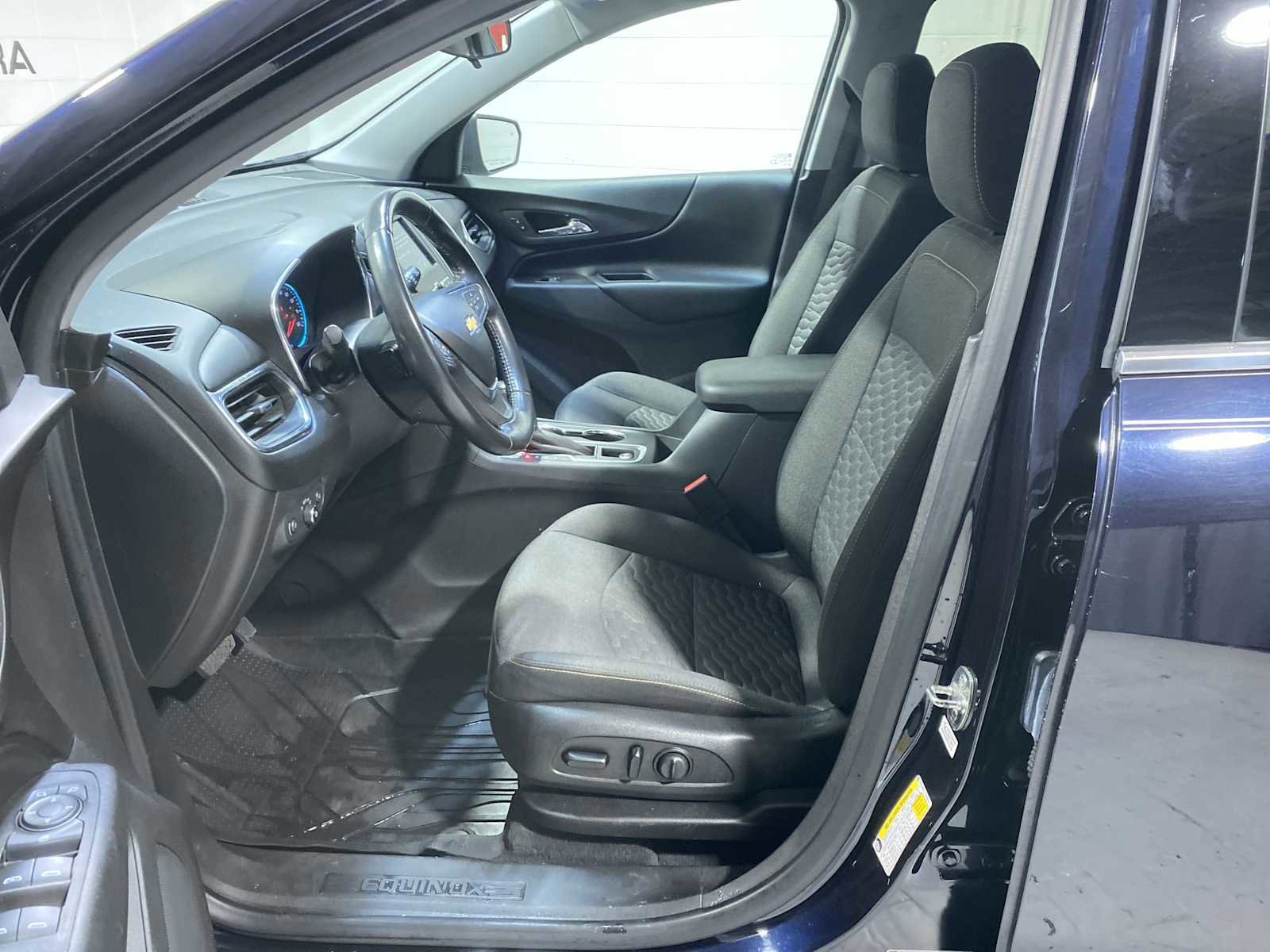 Used 2020 Chevrolet Equinox LT video 2