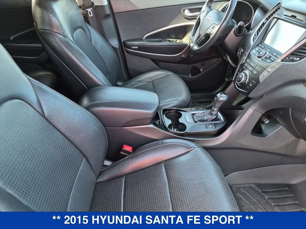 Used 2015 Hyundai Santa Fe Sport 2.0T w/ Option Group 05 AWD/4WD image 31
