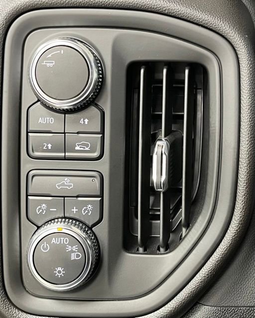 Used 2025 GMC Sierra 1500 Pro w/ Graphite Edition AWD/4WD image 29