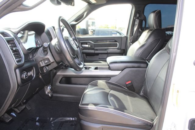 Used 2020 RAM 3500 Laramie w/ Night Edition AWD/4WD image 43