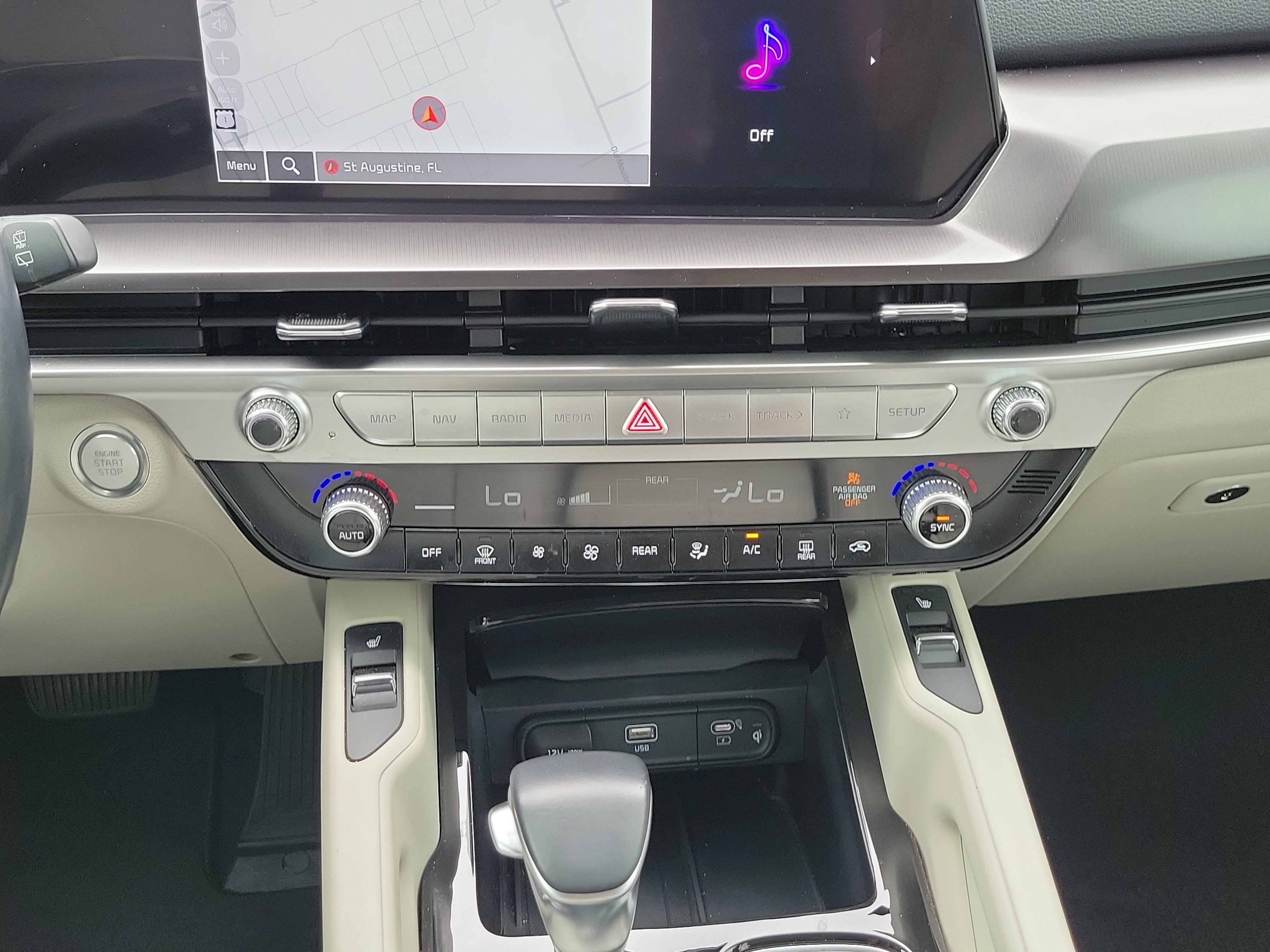 Used 2024 Kia Telluride S w/ S Sunroof Package FWD image 15