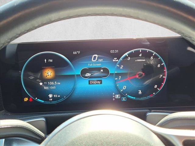 Used 2023 Mercedes-Benz GLB 250 image 9