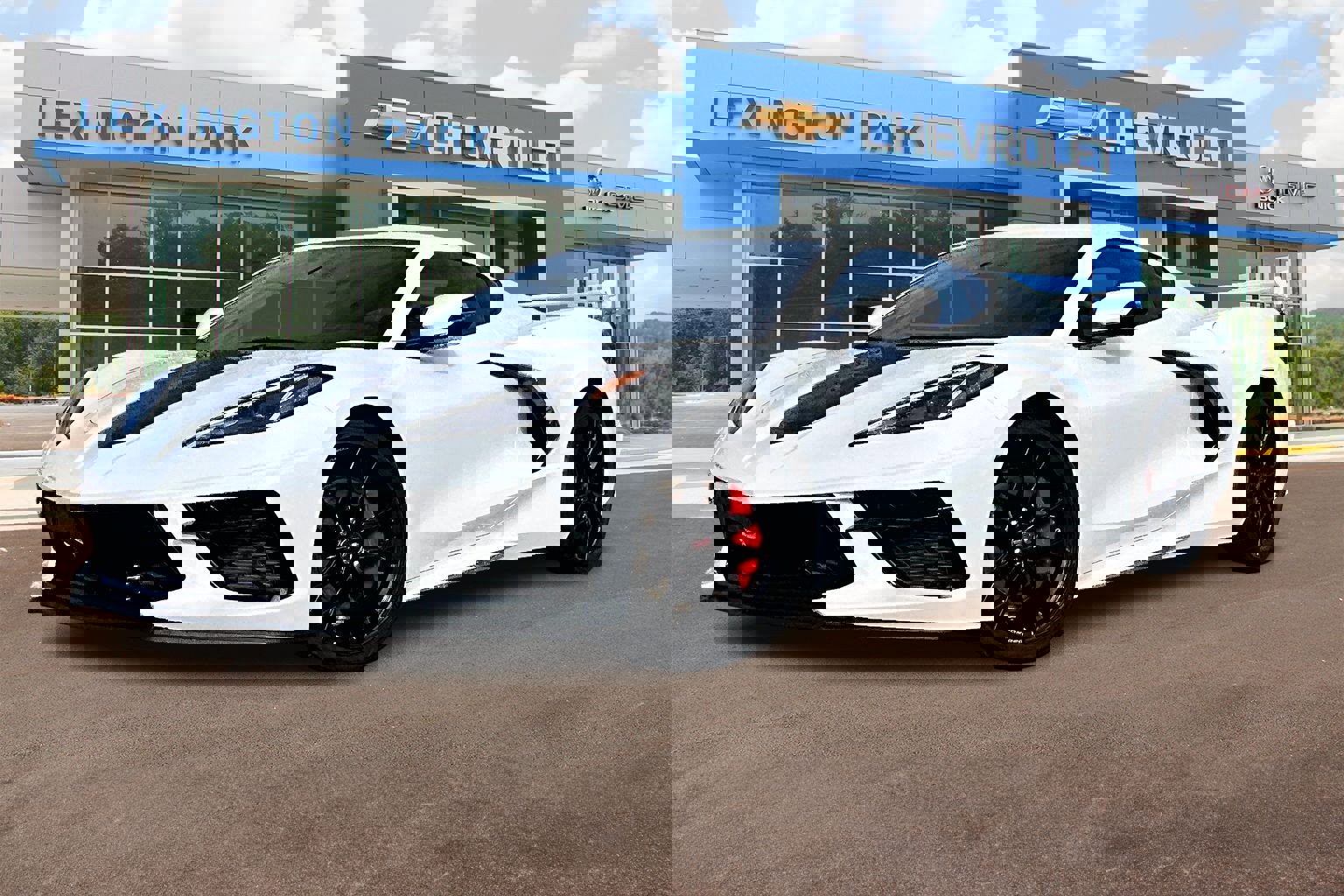 Used 2023 Chevrolet Corvette 3LT w/ Z51 Performance Package image 2