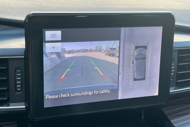 Used 2021 Ford Explorer Limited w/ Equipment Group 301A image 26