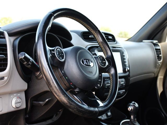 Used 2015 Kia Soul + w/ Audio Package FWD image 14