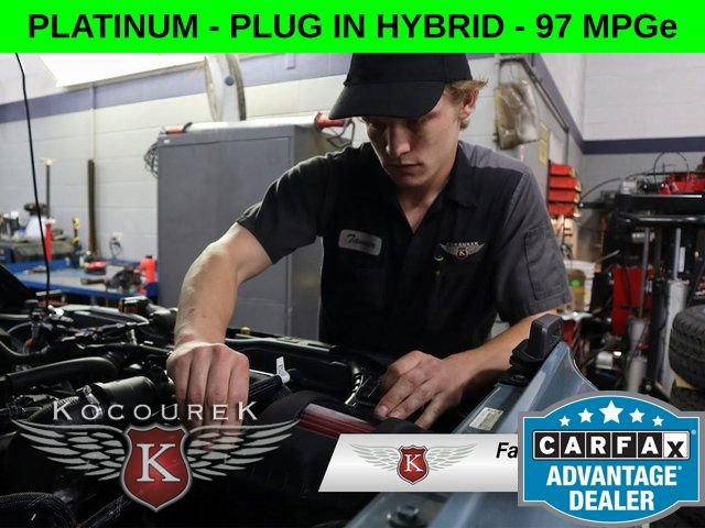 Used 2018 Ford Fusion Energi Platinum FWD image 31