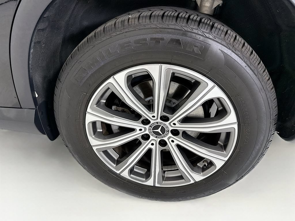 Used 2023 Mercedes-Benz GLC 300 image 30