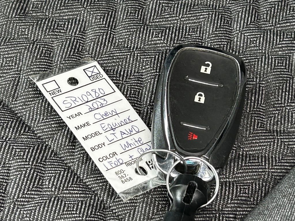 Used 2023 Chevrolet Equinox LT image 46