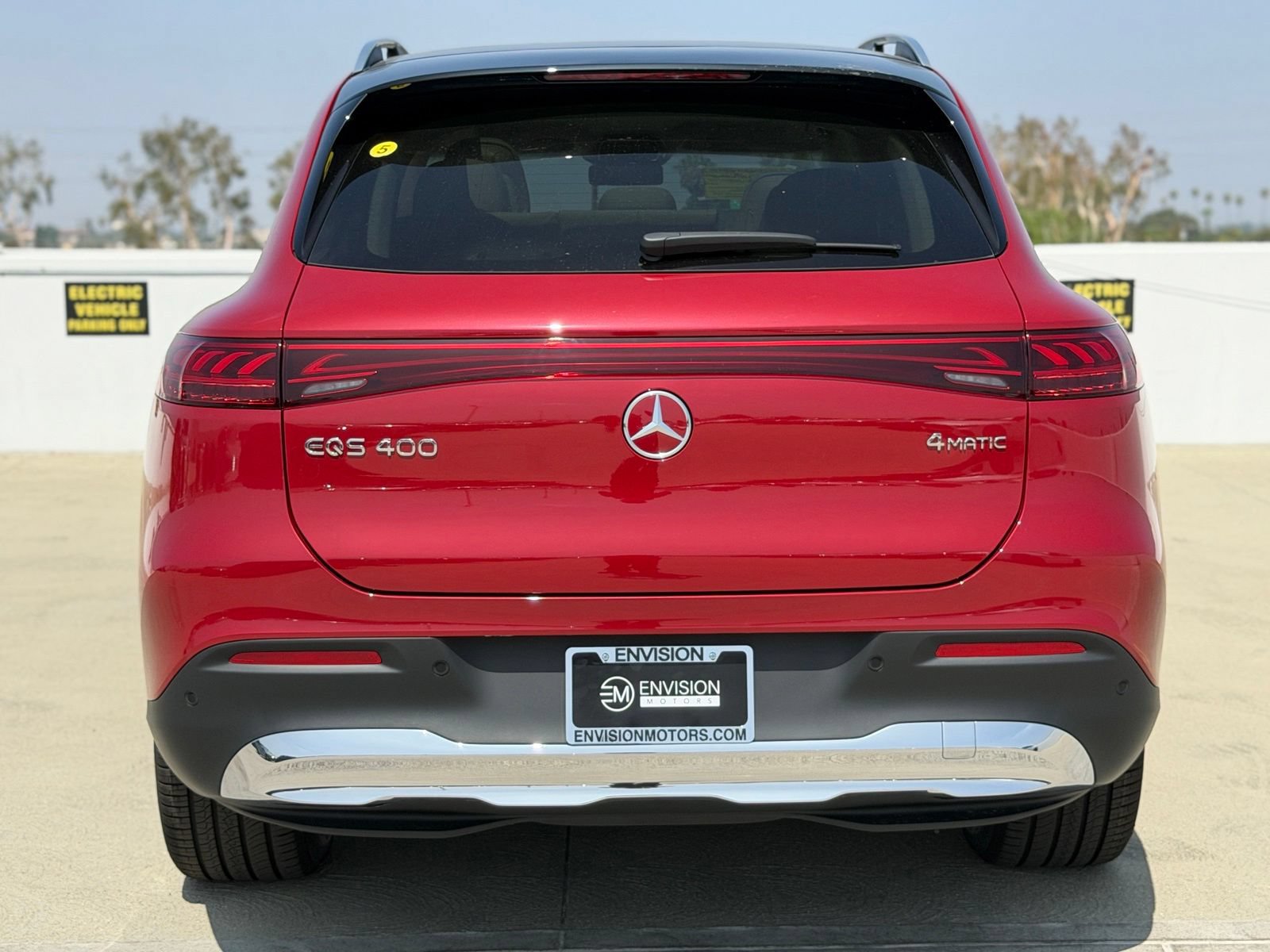 New 2026 Mercedes-Benz EQS 400 4MATIC SUV image 9