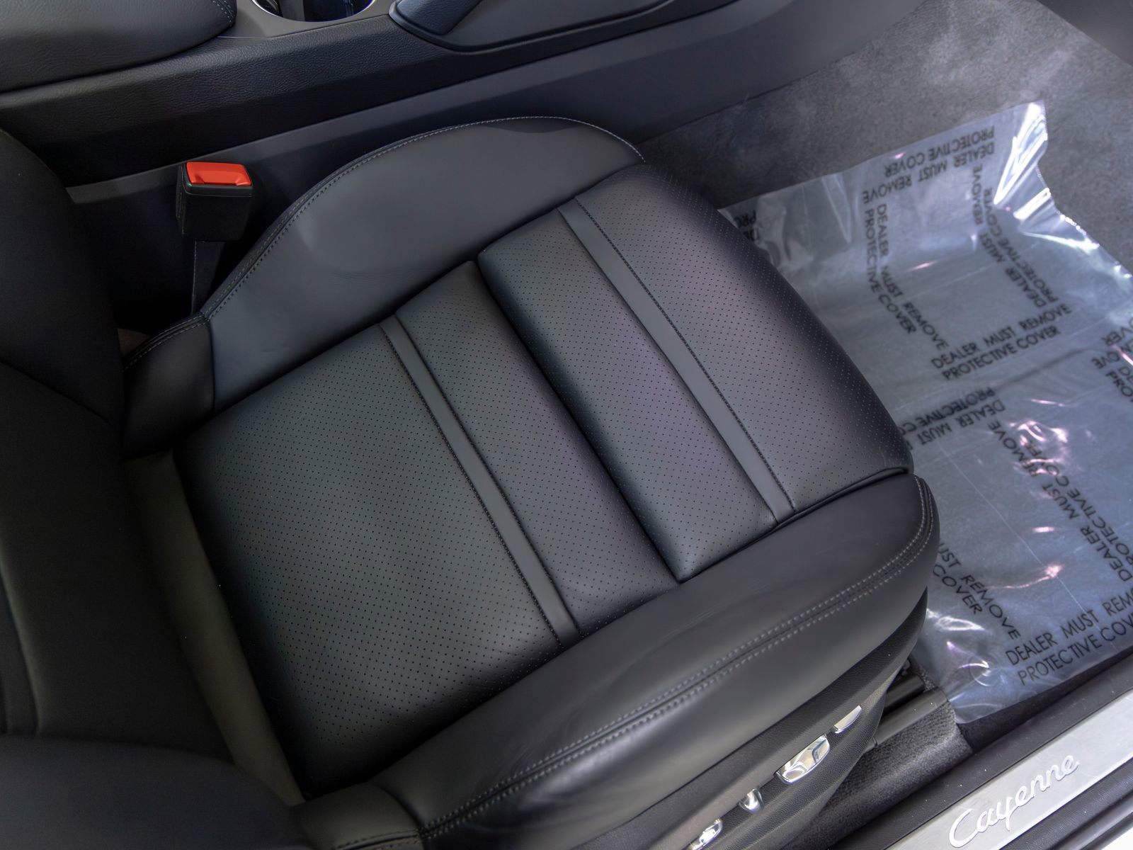 Certified 2021 Porsche Cayenne Coupe image 51