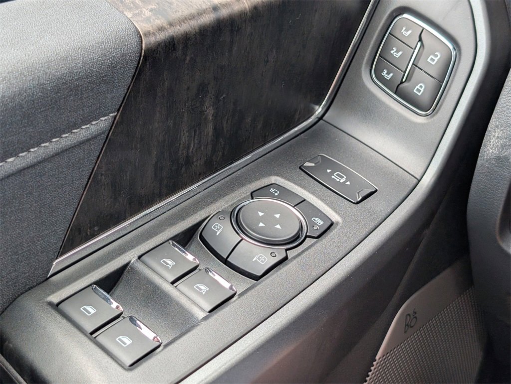 New 2026 Ford F250 Lariat image 25