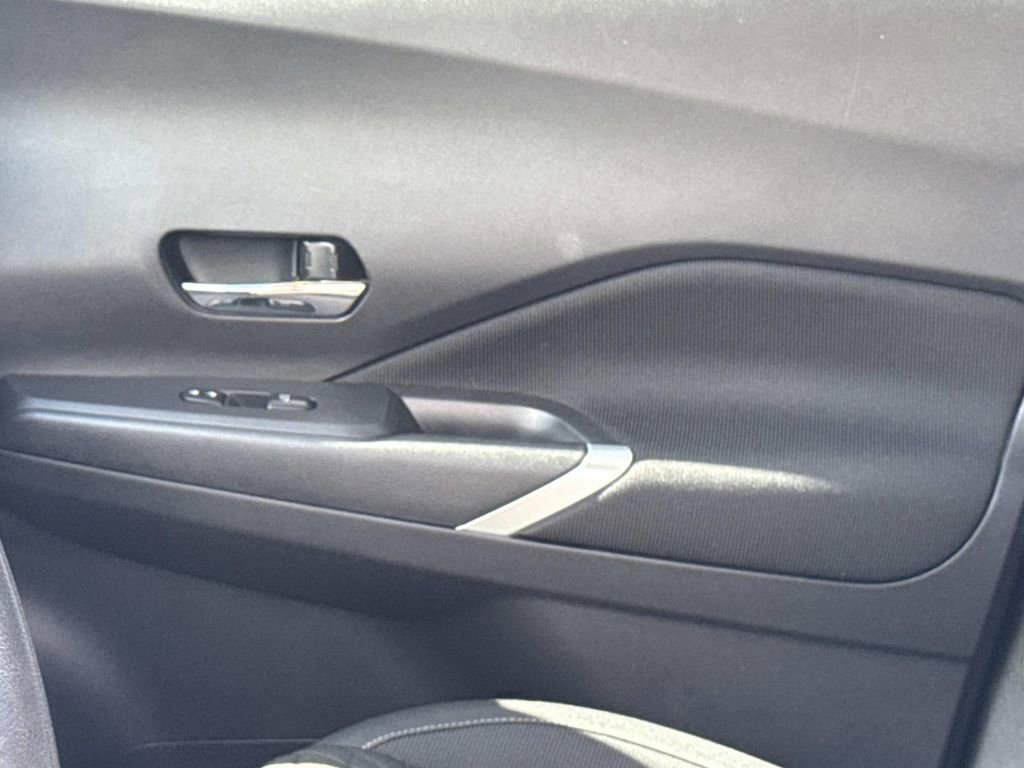 Certified 2023 Nissan Kicks SV FWD image 20