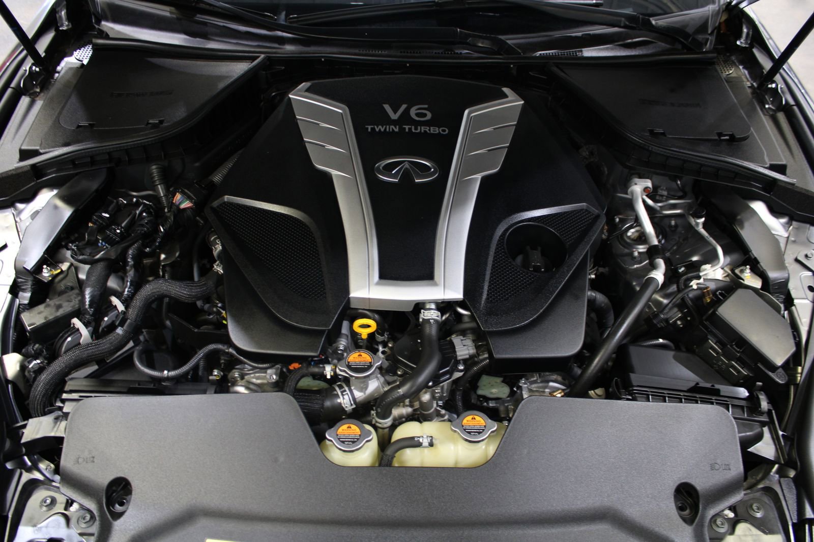 Used 2018 INFINITI Q60 3.0t Luxe w/ Sensory Package 3.0T Luxe image 40