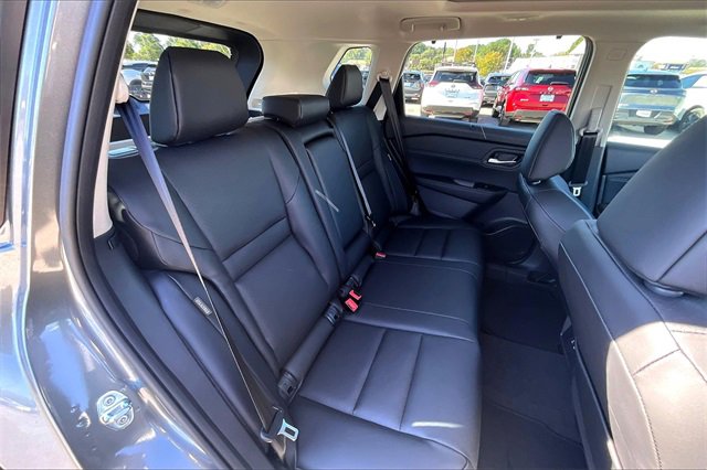 New 2026 Nissan Rogue SV image 11