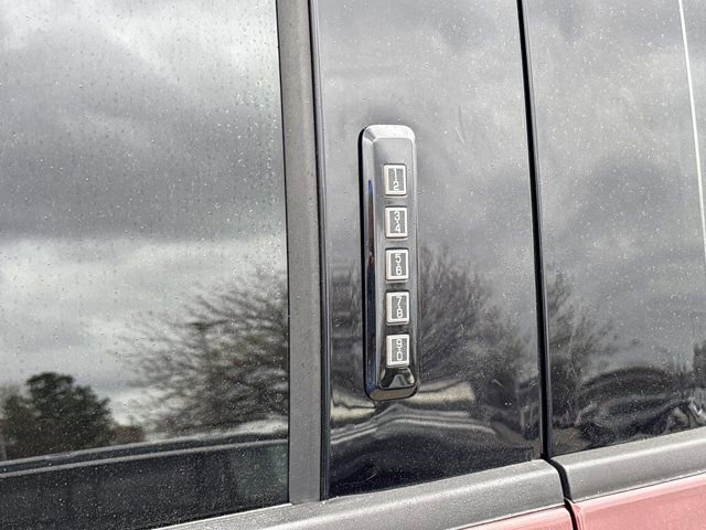 Used 2017 Ford F150 XLT w/ Equipment Group 302A Luxury image 16