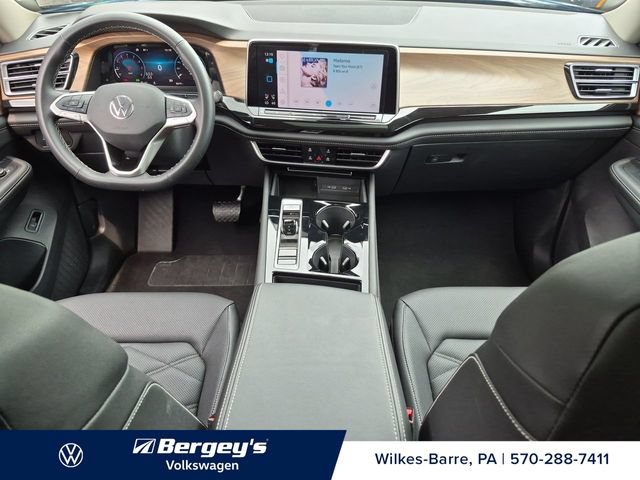 Certified 2025 Volkswagen Atlas SE AWD/4WD image 30