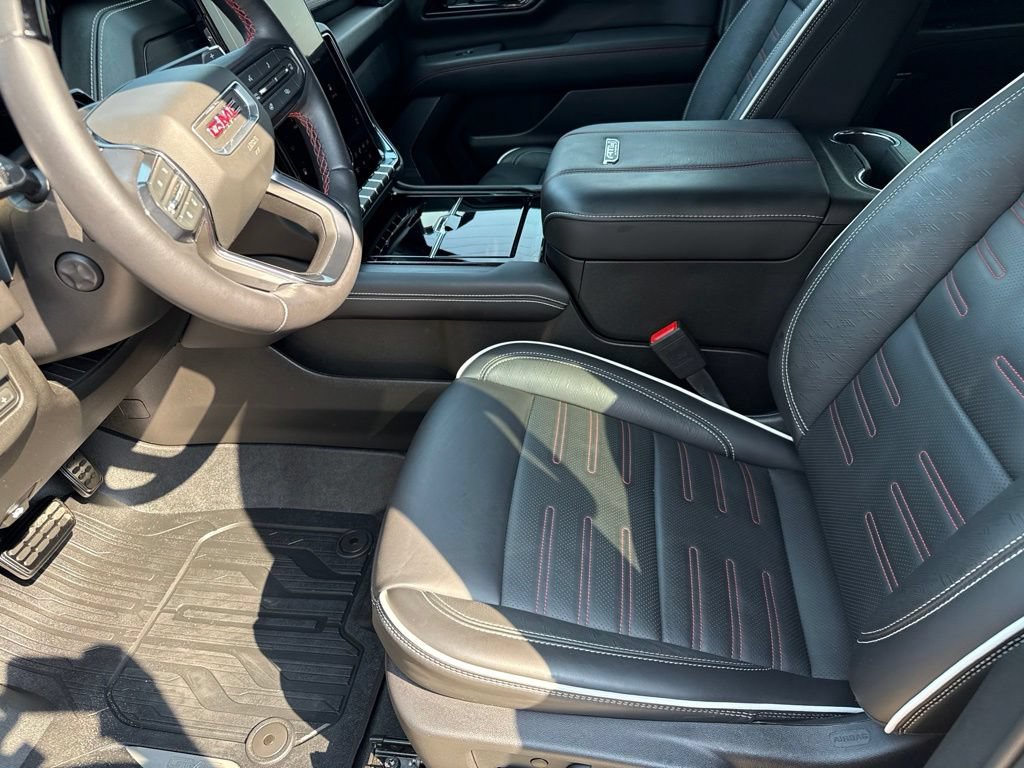 Used 2026 GMC Yukon AT4 Ultimate AWD/4WD image 31