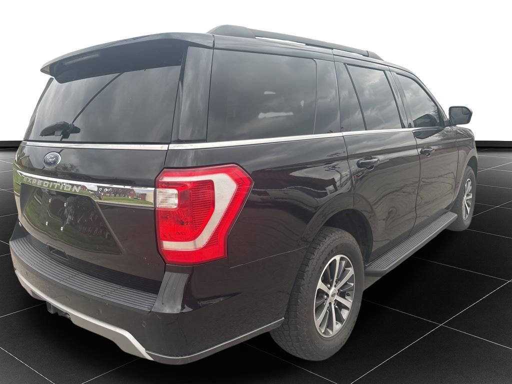 Used 2019 Ford Expedition XLT w/ Equipment Group 201A image 3