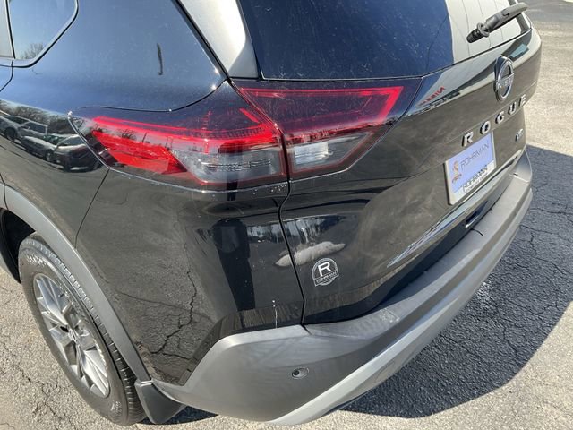 Certified 2023 Nissan Rogue S image 31