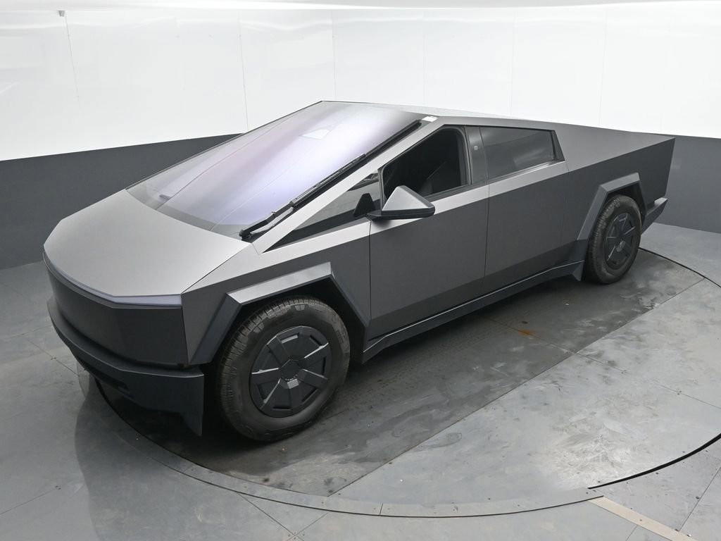 Used 2025 Tesla Cybertruck AWD Crew Cab image 35