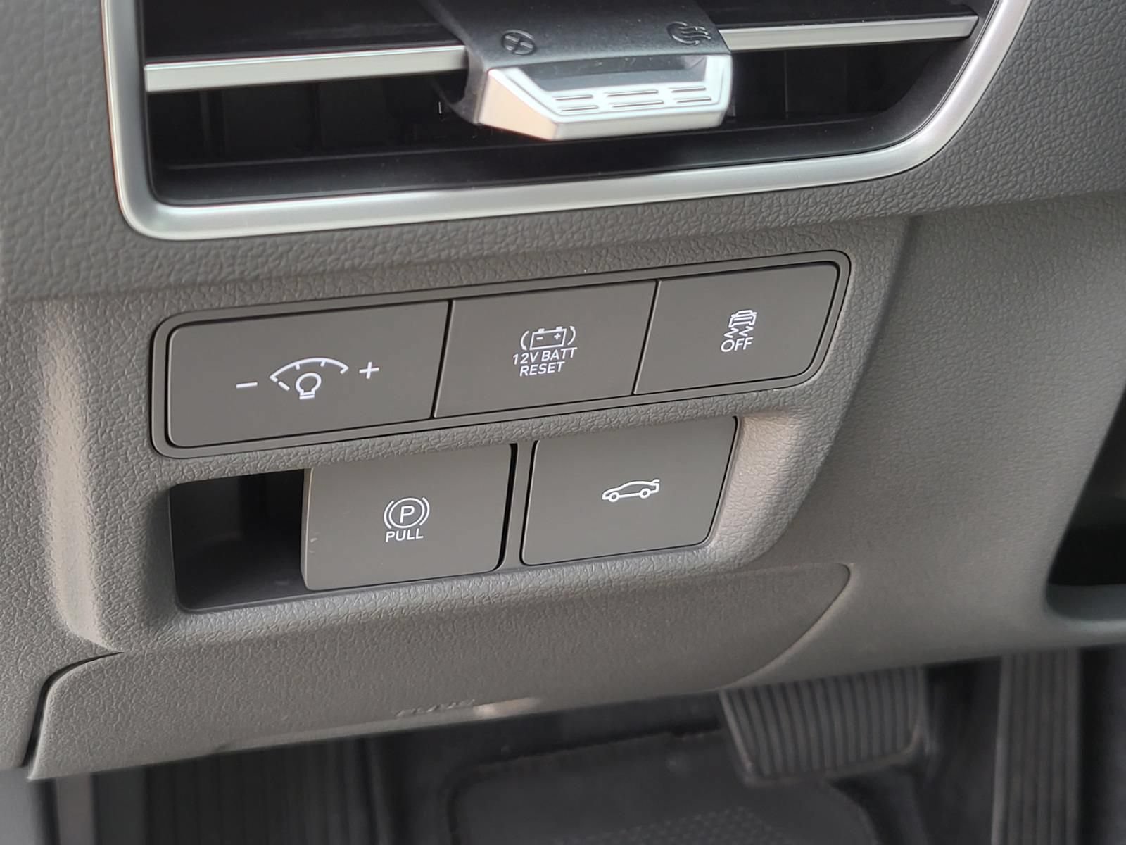New 2026 Hyundai Sonata SEL FWD image 16