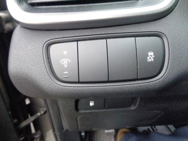 Used 2016 Kia Sorento L image 29