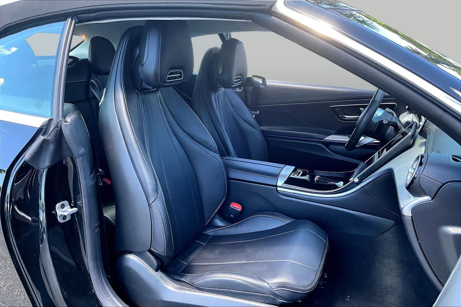 Certified 2025 Mercedes-Benz CLE 300 4MATIC Cabriolet image 8
